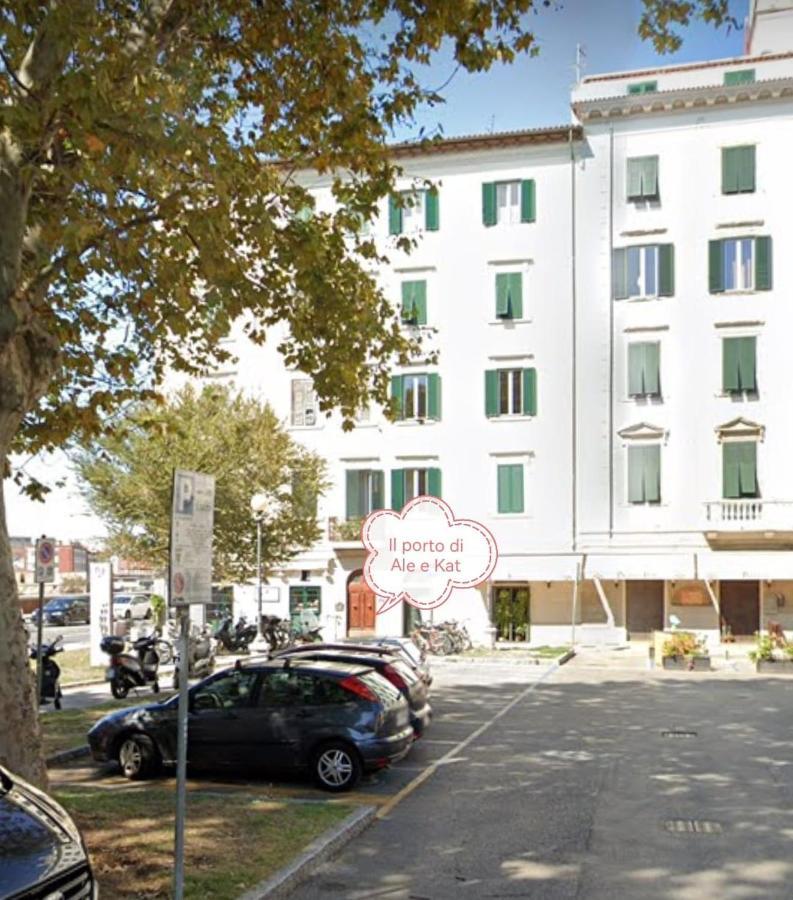 Il Porto Di Ale E Kat Hotel Livorno Ngoại thất bức ảnh